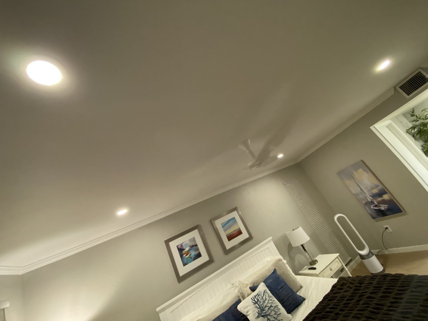 Popcorn ceiling removal by Florida ColorCraft